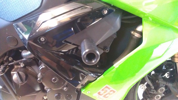 zx-10r-frame-slider-assembly-3.jpg zx-10r-frame-slider-assembly-3.jpg