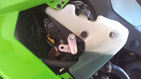 zx-10r-frame-slider-assembly-6.jpg zx-10r-frame-slider-assembly-6.jpg